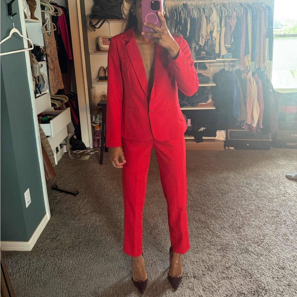 Brand New Red unique21 Women's Suit Set